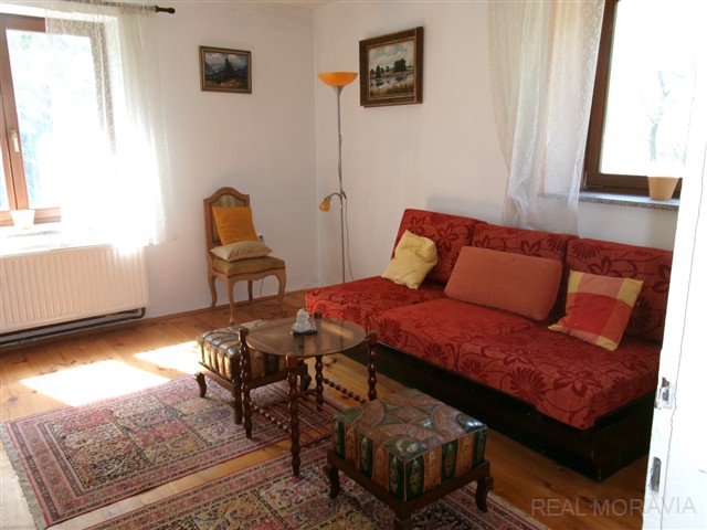 pokoj v přízemí [24/37]