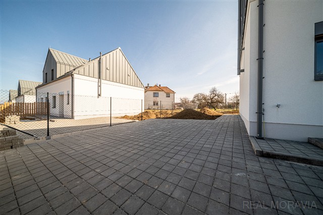 boční pohled [7/24]