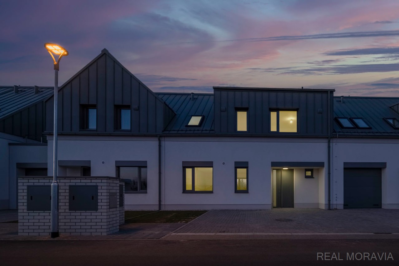 pohled na dům [1/20]